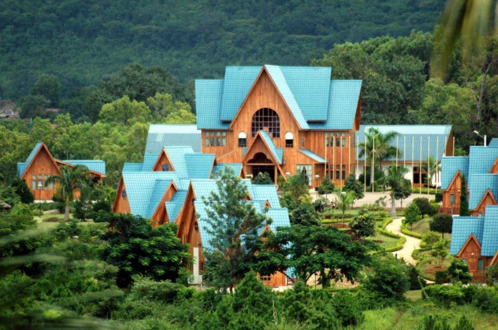埃耶塔亚高尔夫度假村 东枝 外观 照片